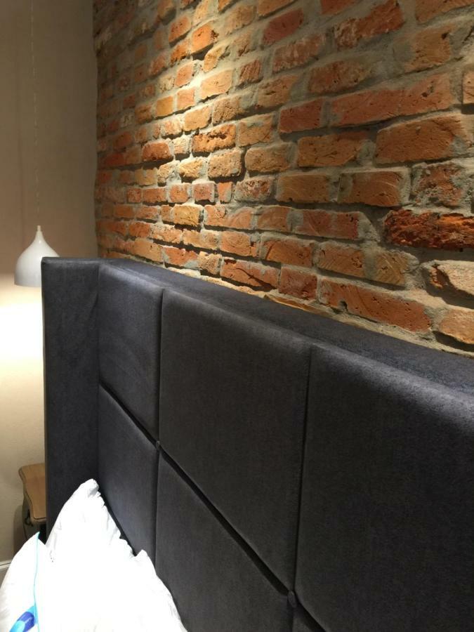 Quiboo Apartment Brasov Luaran gambar