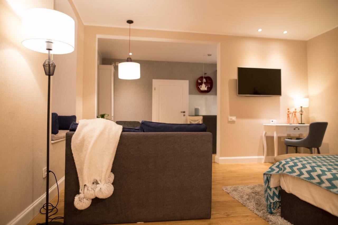 Quiboo Apartment Brasov Luaran gambar