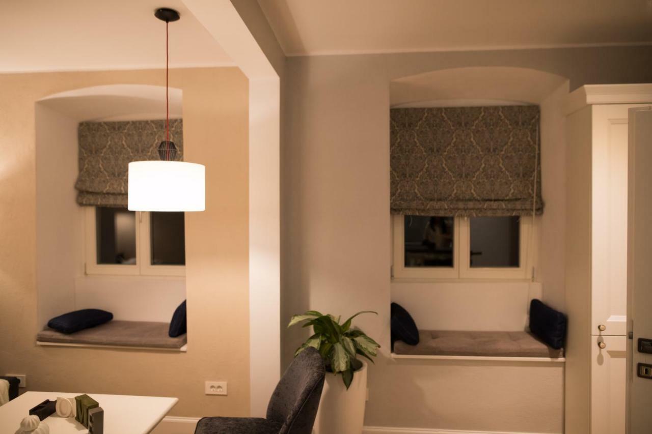 Quiboo Apartment Brasov Luaran gambar